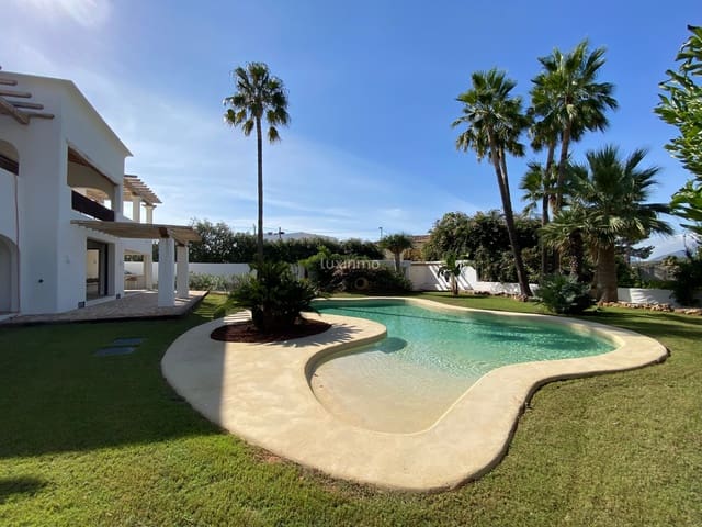 Chalet de 5 habitaciones en Benissa en venta con piscina garaje - 2.590.000 € (Ref: 10079239)