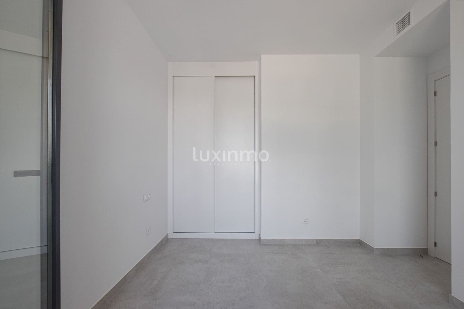 3 camera da letto Appartamento da affittare in Calpe / Calp con piscina garage - 3.000 € (Rif: 10079243)