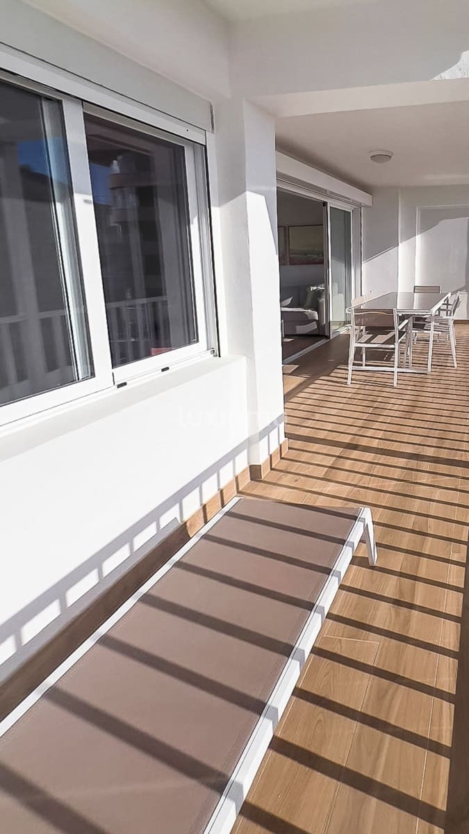 3 bedroom Flat for sale in Calpe / Calp with garage - € 500,000 (Ref: 10079245)