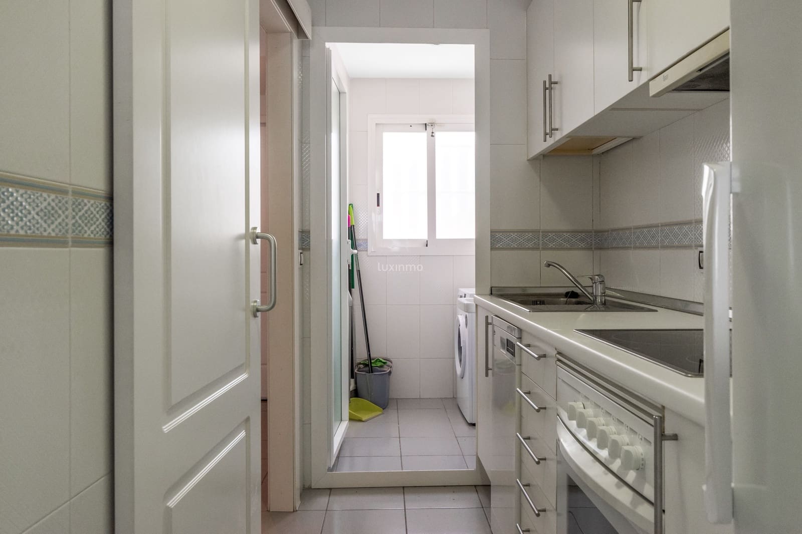 2 soverom Leilighet til salgs i Benidorm med svømmebasseng garasje - € 485 000 (Ref: 10079248)