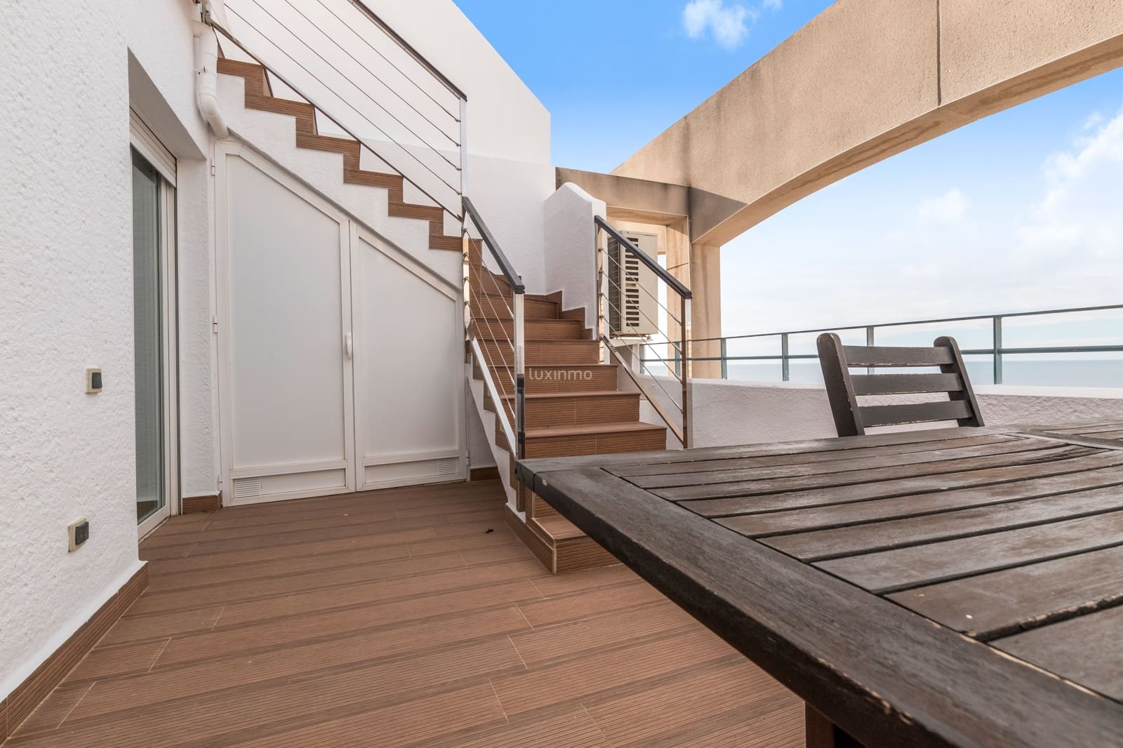 2 soverom Leilighet til salgs i Benidorm med svømmebasseng garasje - € 485 000 (Ref: 10079248)