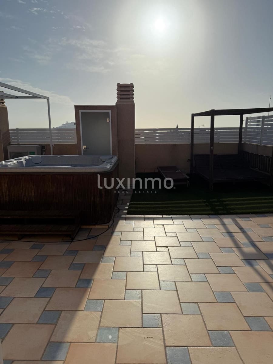 4 chambre Penthouse à vendre à Ibiza ville avec piscine garage - 1 378 650 € (Ref: 10079249)