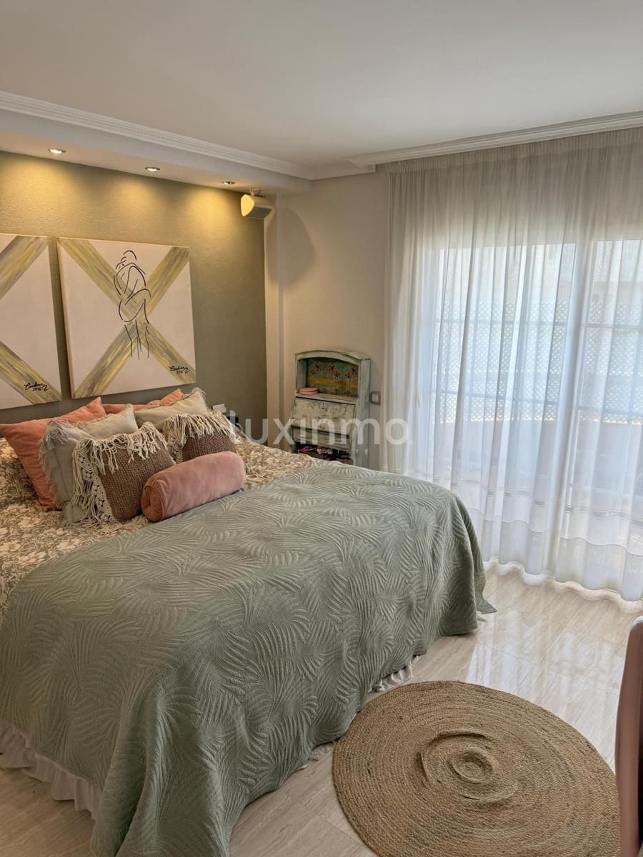 4 chambre Penthouse à vendre à Ibiza ville avec piscine garage - 1 378 650 € (Ref: 10079249)