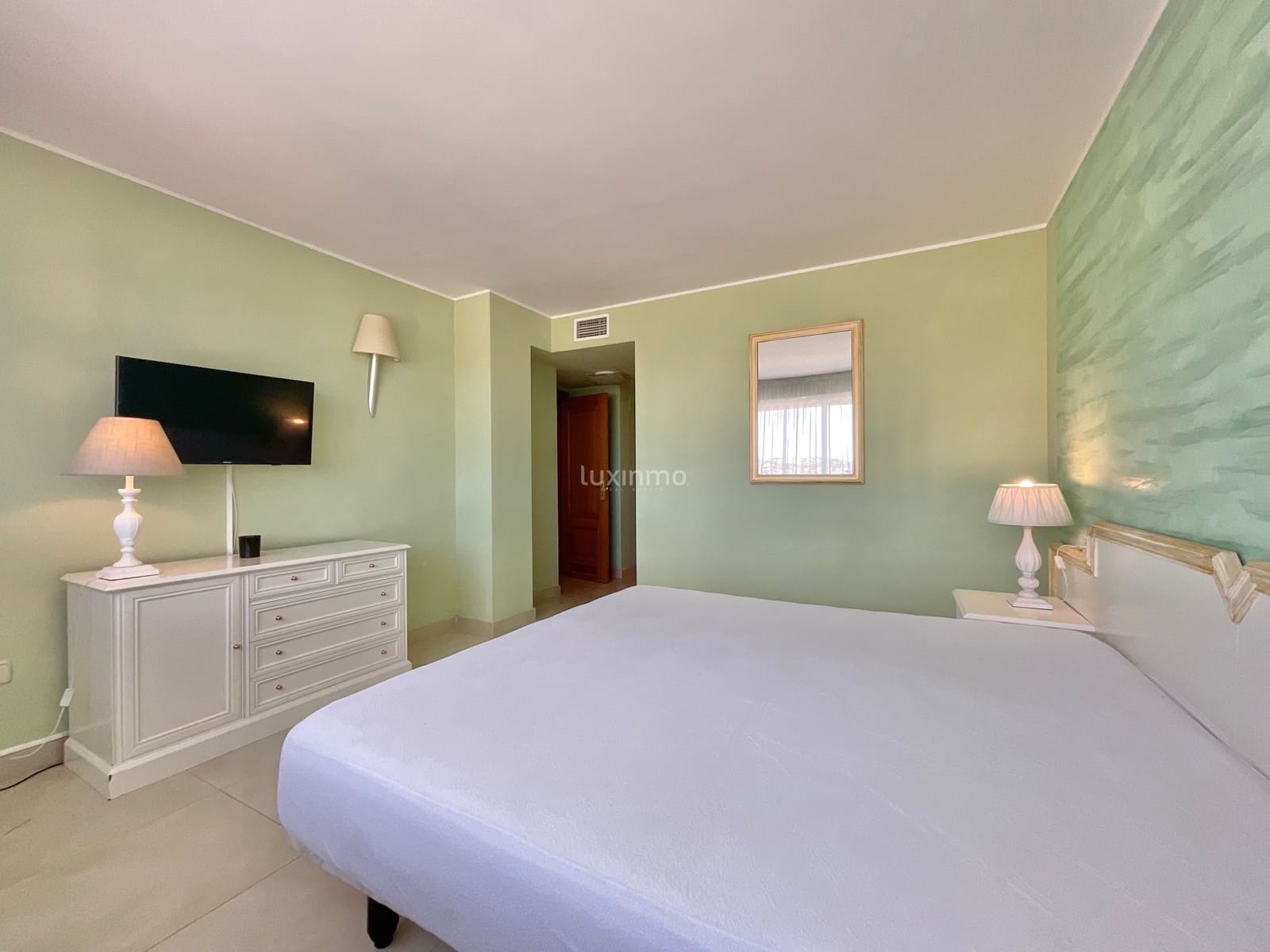 4 quarto Apartamento para arrendar em Ibiza / Eivissa cidade com piscina garagem - 7 500 € (Ref: 10079250)