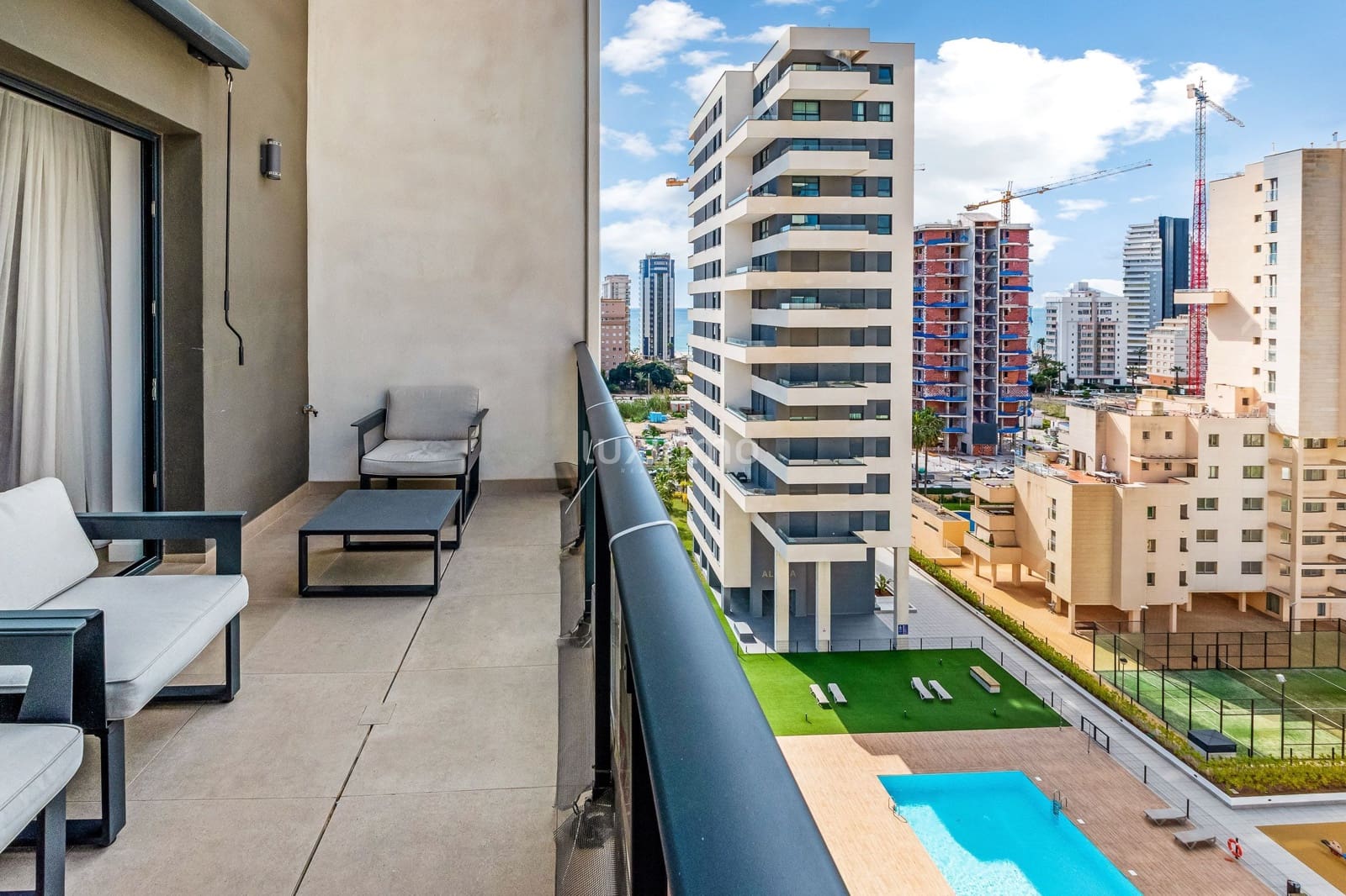 2 Zimmer Apartment zu verkaufen in Calpe / Calp mit Pool Garage - 440.000 € (Ref: 10079257)