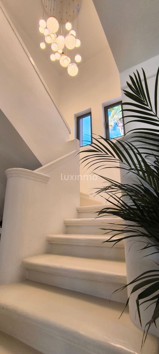 14 chambre Villa/Maison à vendre à Santa Eulalia / Santa Eularia avec piscine garage - 6 000 000 € (Ref: 10079261)