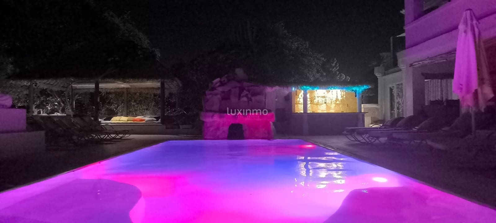 14 chambre Villa/Maison à vendre à Santa Eulalia / Santa Eularia avec piscine garage - 6 000 000 € (Ref: 10079261)