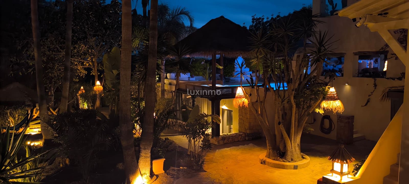 14 chambre Villa/Maison à vendre à Santa Eulalia / Santa Eularia avec piscine garage - 6 000 000 € (Ref: 10079261)