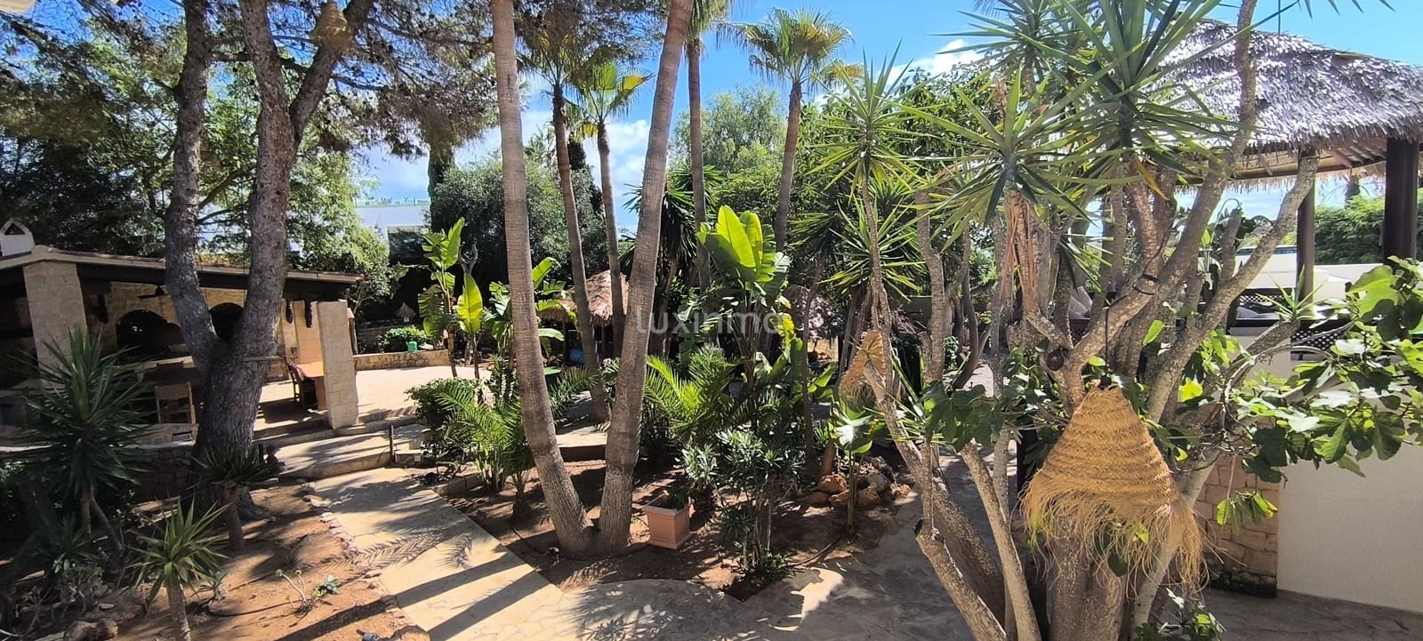 14 chambre Villa/Maison à vendre à Santa Eulalia / Santa Eularia avec piscine garage - 6 000 000 € (Ref: 10079261)