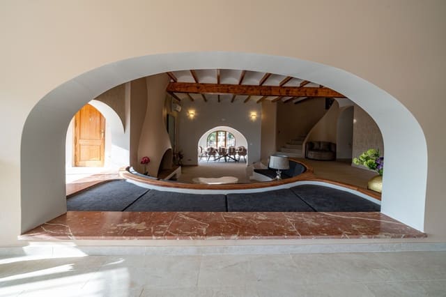 12 soverom Villa til salgs i Altea med svømmebasseng garasje - € 1 900 000 (Ref: 10079267)