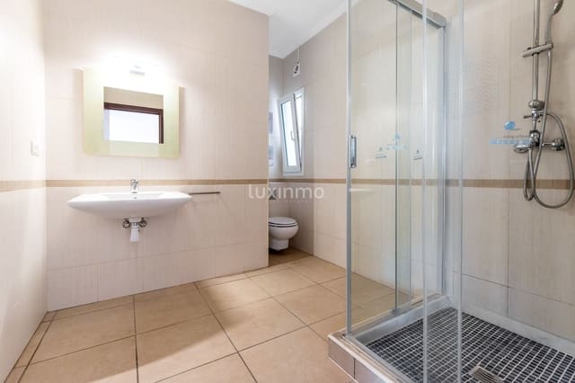 5 slaapkamer Villa te koop in El Montgó, Dénia met zwembad garage - € 589.000 (Ref: 10079270)