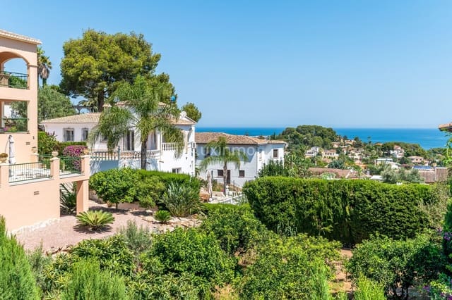 5 slaapkamer Villa te koop in El Montgó, Dénia met zwembad garage - € 589.000 (Ref: 10079270)