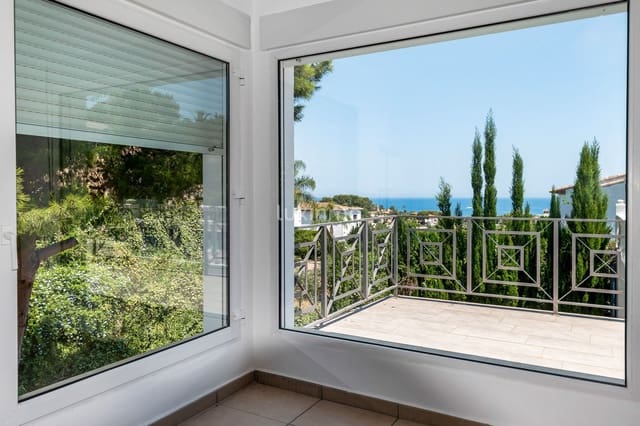 5 slaapkamer Villa te koop in El Montgó, Dénia met zwembad garage - € 589.000 (Ref: 10079270)