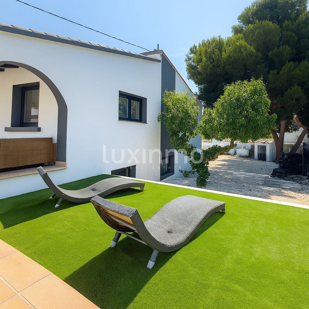 5 quarto Moradia para venda em Calpe / Calp com piscina garagem - 719 000 € (Ref: 10079273)