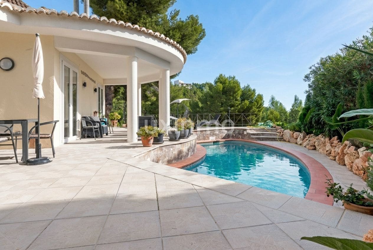 Chalet de 3 habitaciones en Altea la Vella en venta con piscina garaje - 525.000 € (Ref: 10079284)