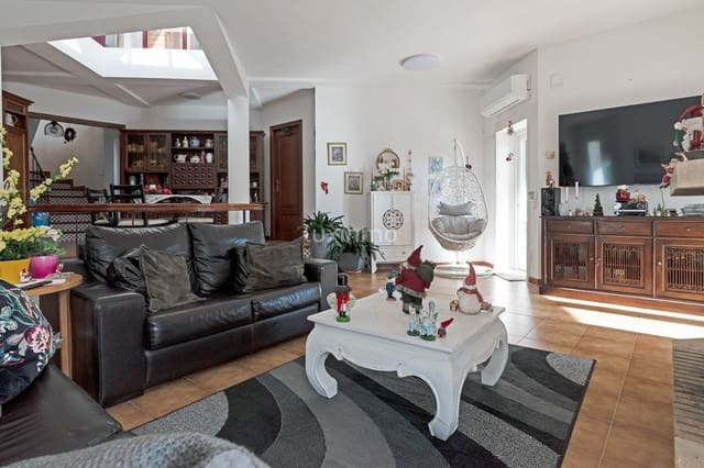 Chalet de 3 habitaciones en Altea la Vella, Altea en venta con piscina garaje - 525.000 € (Ref: 10079284)