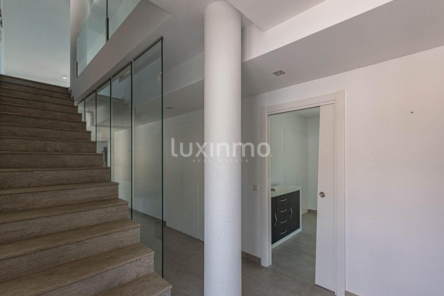 4 soverom Villa til salgs i Calpe / Calp med svømmebasseng garasje - € 865 000 (Ref: 10079285)
