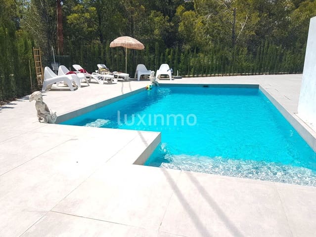Chalet de 4 habitaciones en Oltamar - Cucarres, Calpe / Calp en venta con piscina garaje - 865.000 € (Ref: 10079285)