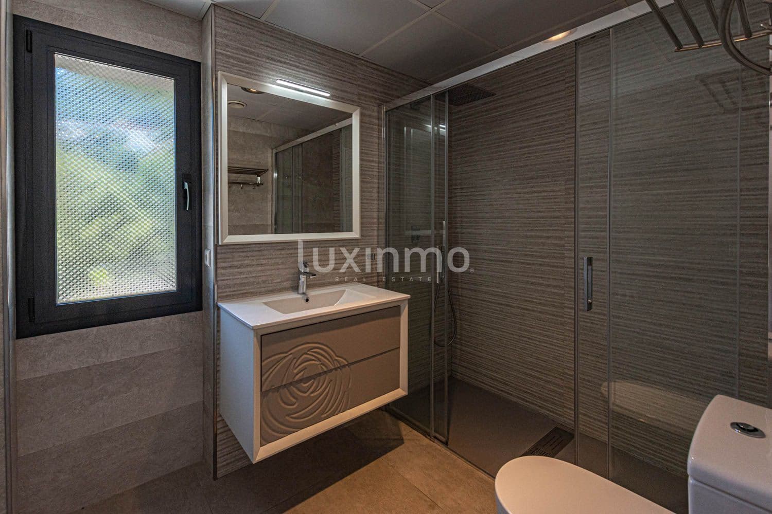 4 soverom Villa til salgs i Calpe / Calp med svømmebasseng garasje - € 865 000 (Ref: 10079285)