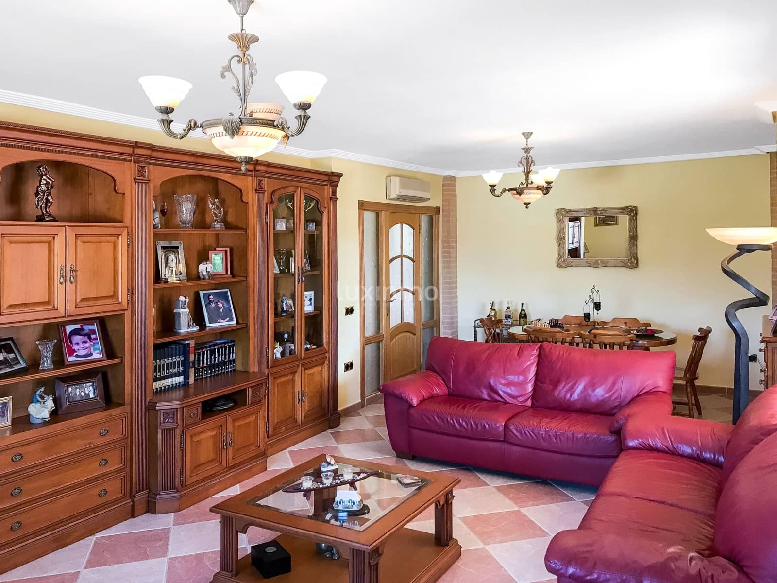 8 soverom Villa til salgs i Benidorm med svømmebasseng garasje - € 950 000 (Ref: 10079286)