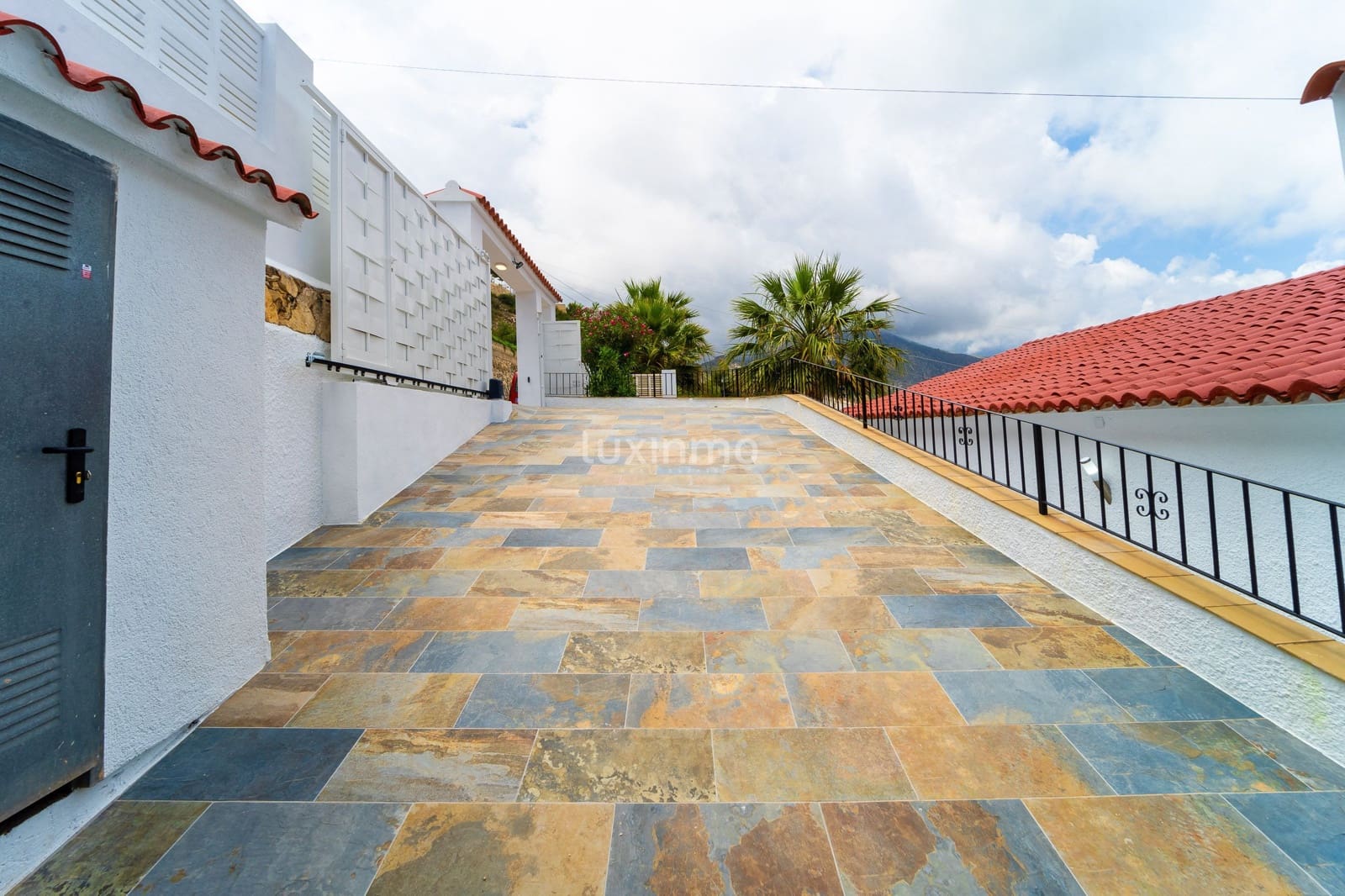 6 chambre Villa/Maison à vendre à Calpe / Calp avec piscine garage - 950 000 € (Ref: 10079288)