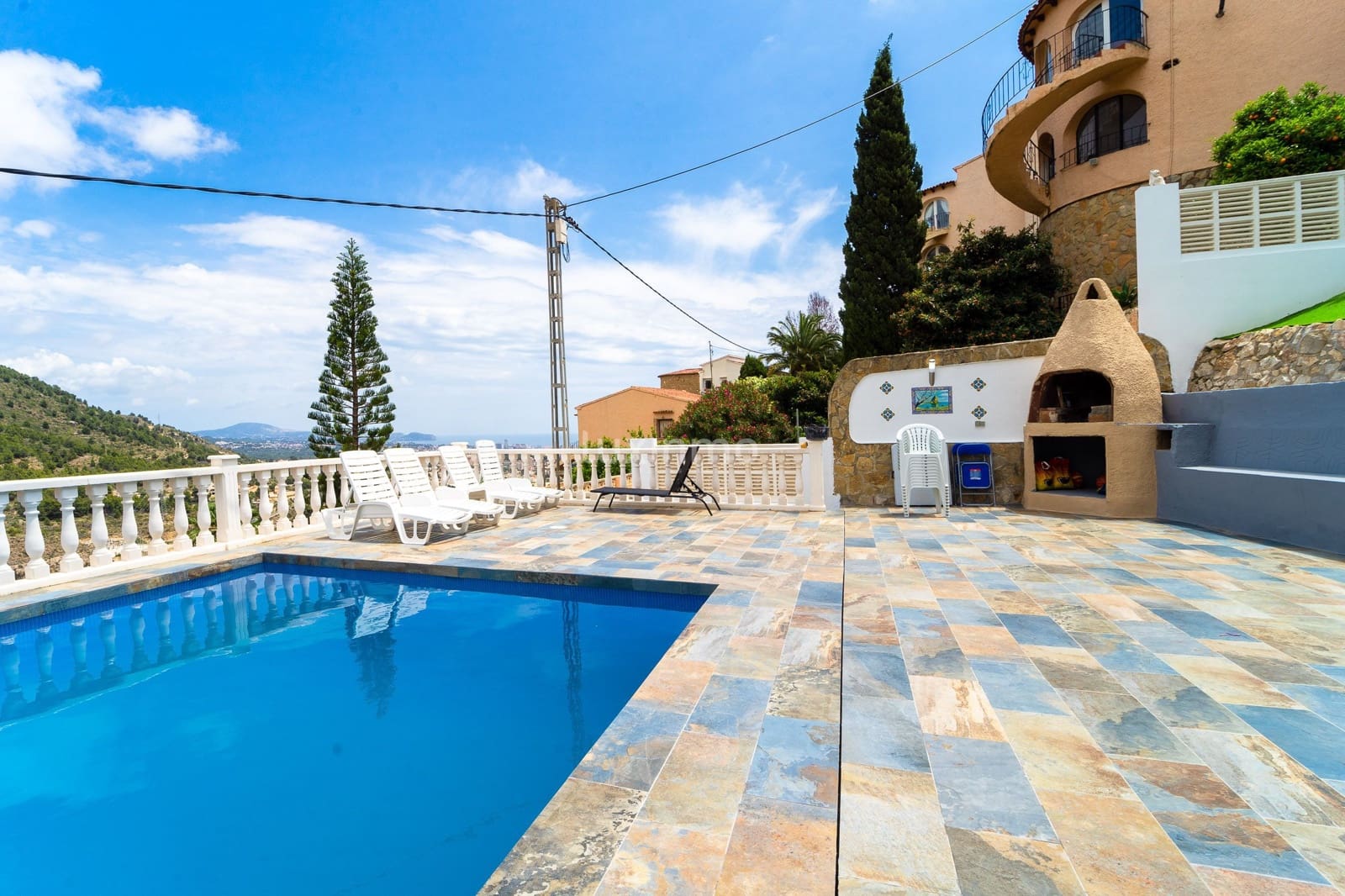 6 chambre Villa/Maison à vendre à Calpe / Calp avec piscine garage - 950 000 € (Ref: 10079288)