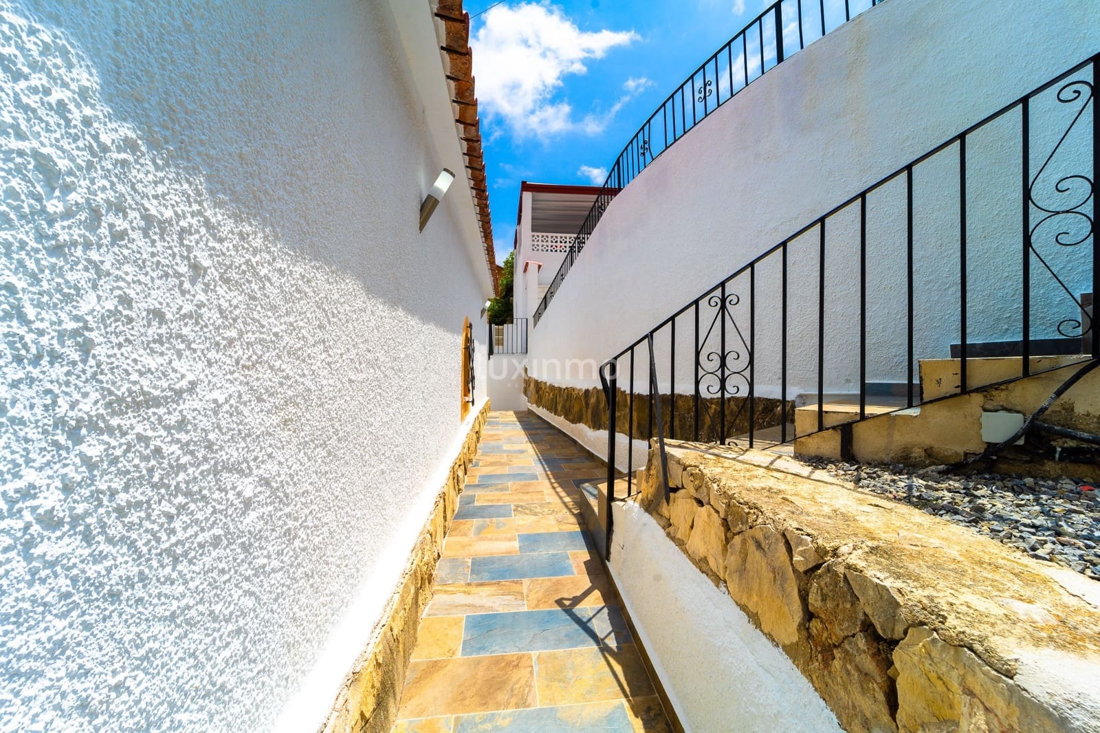 6 chambre Villa/Maison à vendre à Calpe / Calp avec piscine garage - 950 000 € (Ref: 10079288)