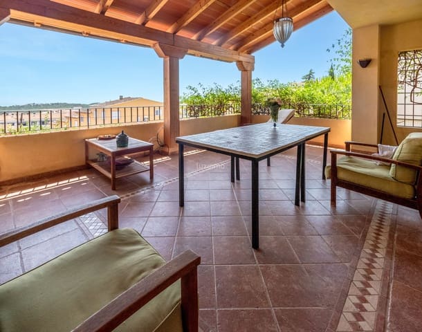 5 quarto Moradia para venda em La Nucia Pueblo  , La Nucia com garagem - 788 000 € (Ref: 10079289)