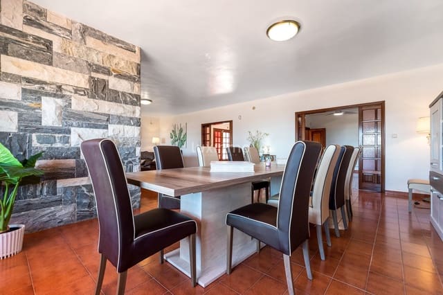 4 Zimmer Villa zu verkaufen in Coloma  , La Nucia mit Pool Garage - 995.000 € (Ref: 10079290)