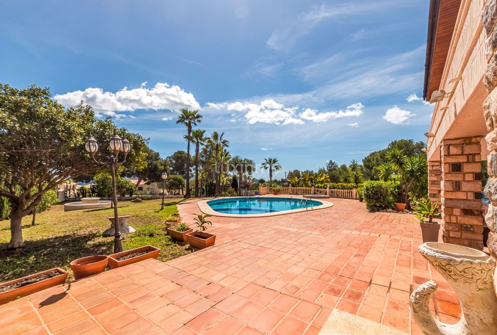 4 Zimmer Villa zu verkaufen in La Nucia mit Pool Garage - 995.000 € (Ref: 10079290)