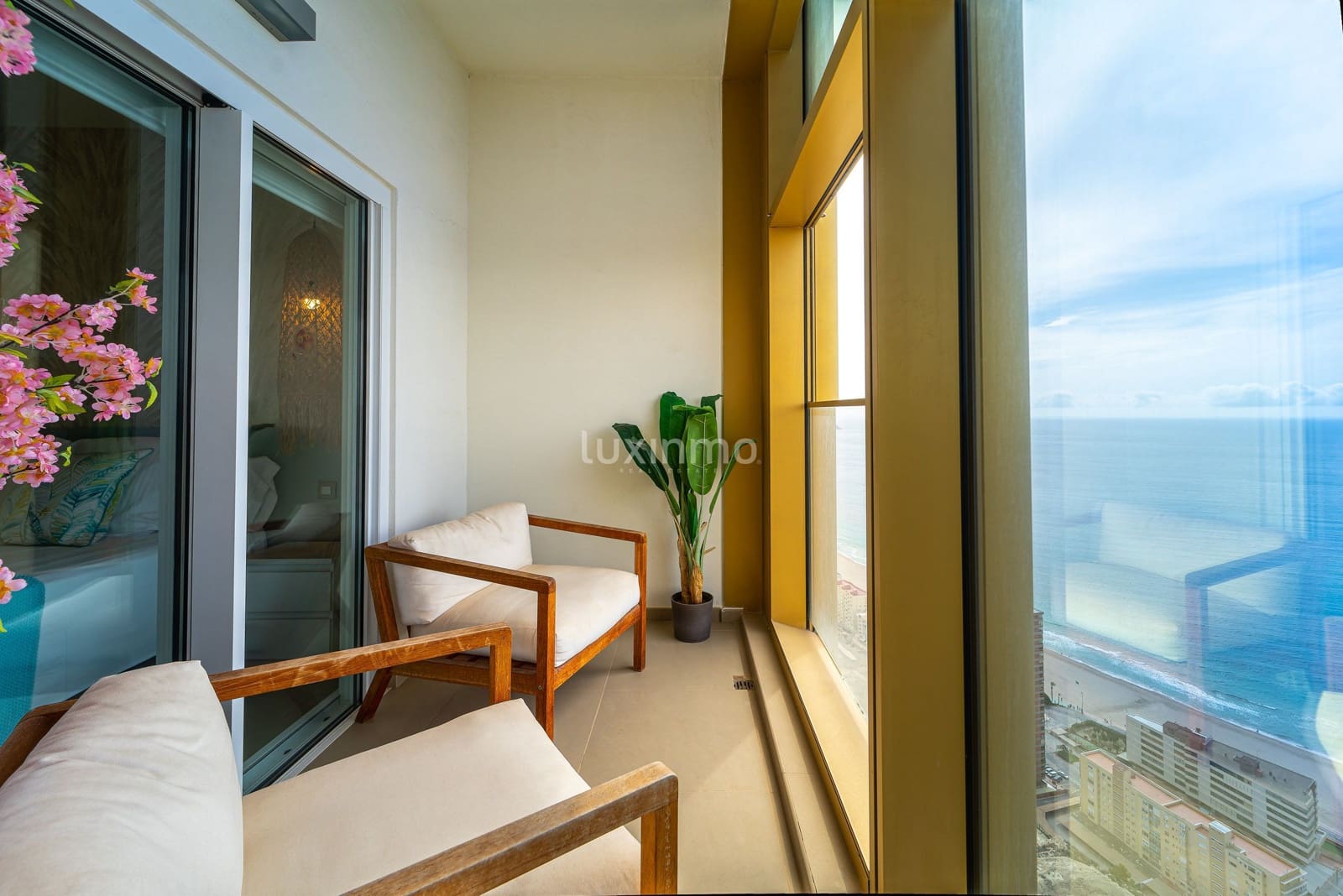 2 sypialnia Apartament na sprzedaż w Benidorm z garażem - 495 000 € (Ref: 10079291)