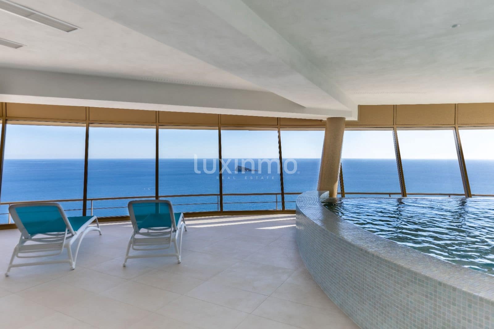 2 sypialnia Apartament na sprzedaż w Benidorm z garażem - 495 000 € (Ref: 10079291)