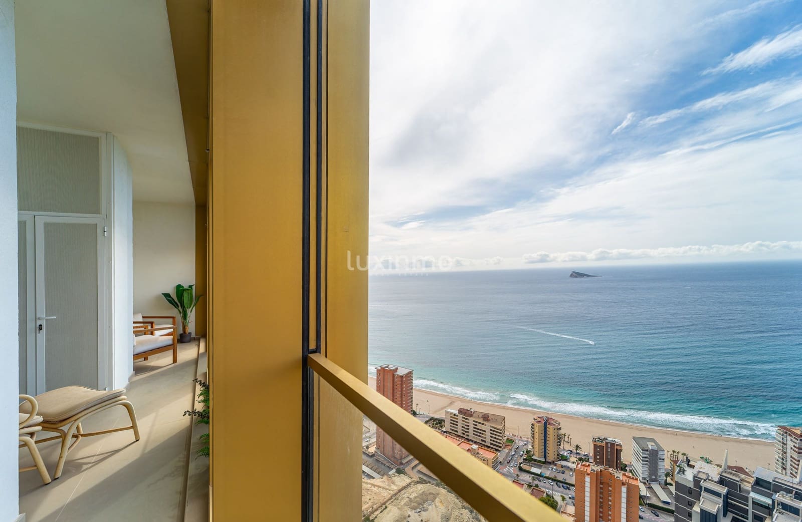 2 sypialnia Apartament na sprzedaż w Benidorm z garażem - 495 000 € (Ref: 10079291)