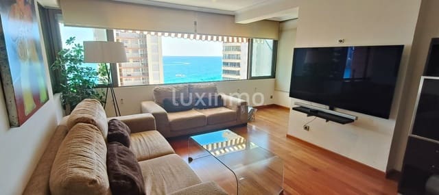 4 quarto Apartamento para venda em Benidorm com garagem - 619 000 € (Ref: 10079293)