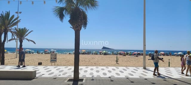 4 quarto Apartamento para venda em Benidorm com garagem - 619 000 € (Ref: 10079293)