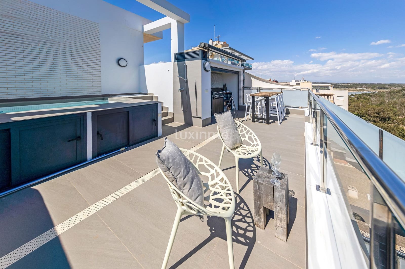 3 sypialnia Penthouse na sprzedaż w Guardamar del Segura z basenem garażem - 595 000 € (Ref: 10079295)