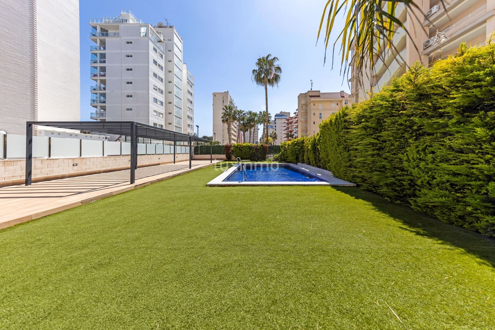 3 sypialnia Penthouse na sprzedaż w Guardamar del Segura z basenem garażem - 595 000 € (Ref: 10079295)