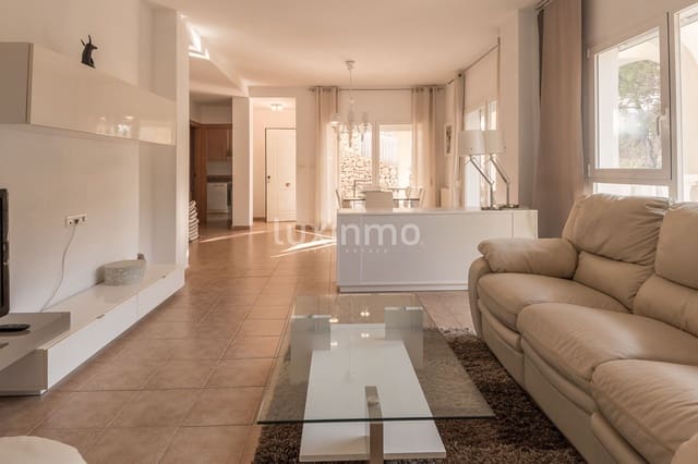 3 soverom Villa til salgs i Altea la Vella, Altea med svømmebasseng garasje - € 725 000 (Ref: 10079300)