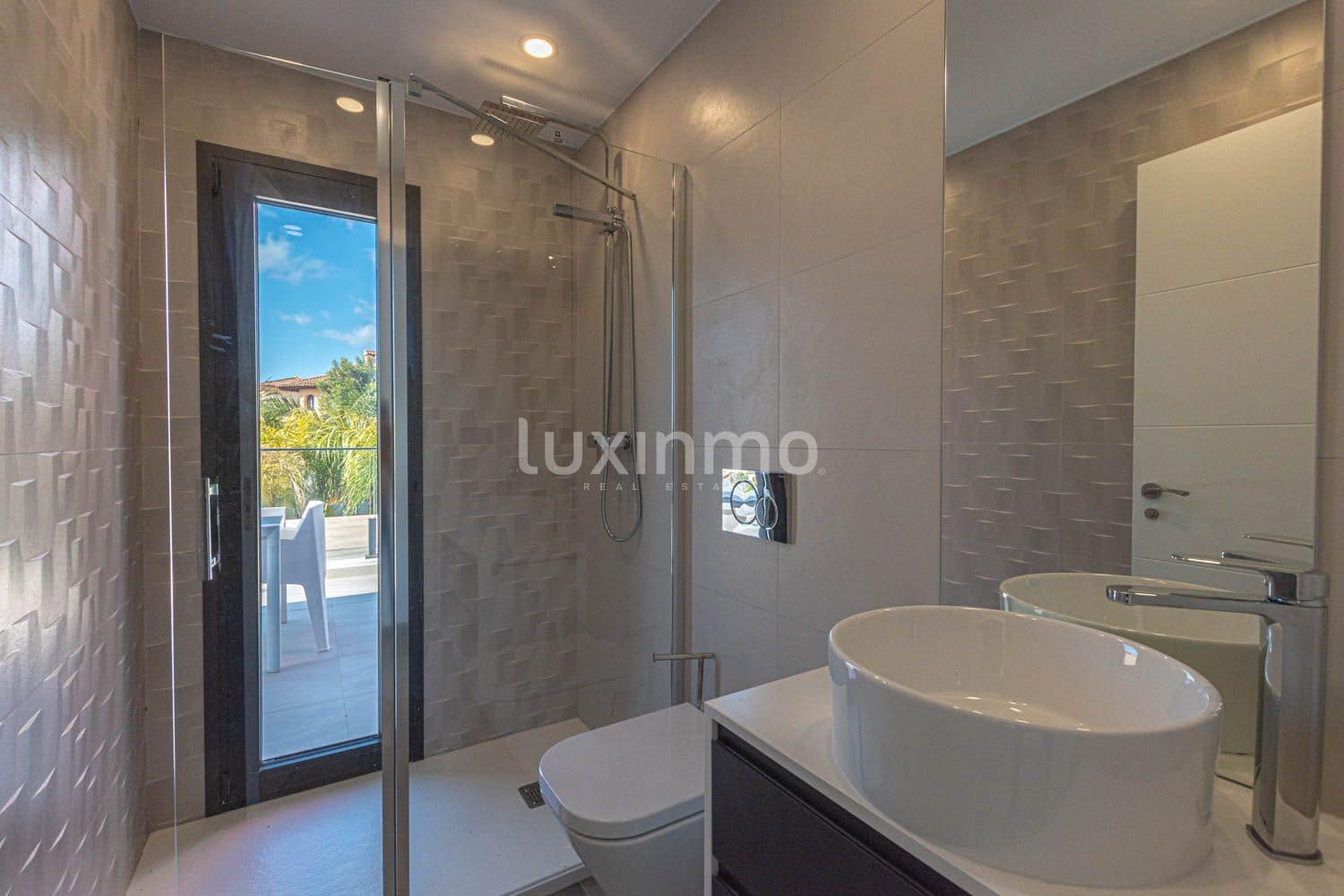 Chalet de 6 habitaciones en Calpe / Calp en venta con piscina garaje - 950.000 € (Ref: 10079301)