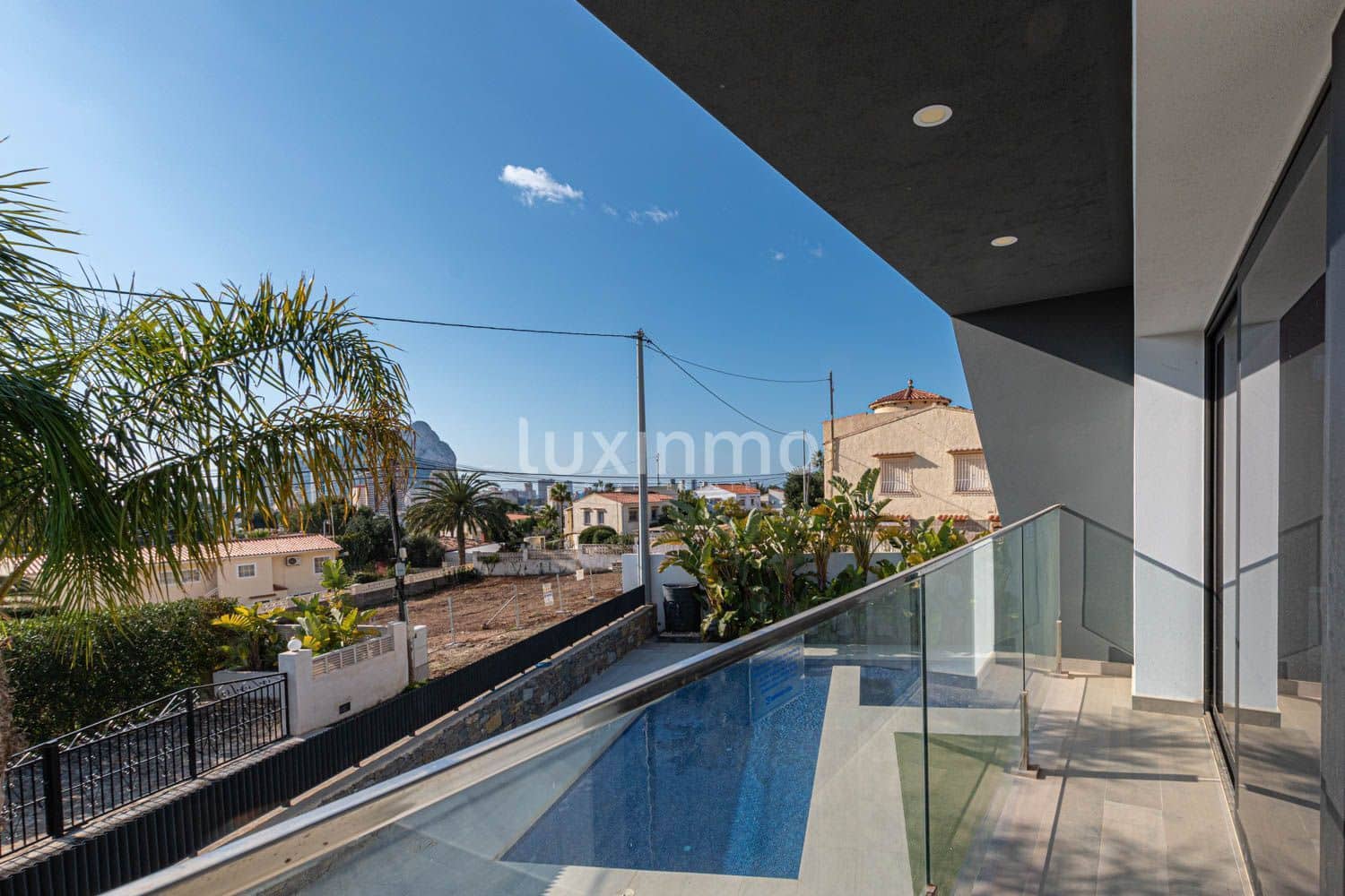 Chalet de 6 habitaciones en Calpe / Calp en venta con piscina garaje - 950.000 € (Ref: 10079301)