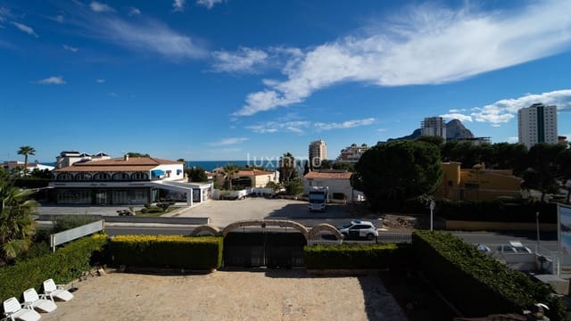 8 quarto Moradia para venda em Calpe / Calp com piscina garagem - 795 000 € (Ref: 10079302)