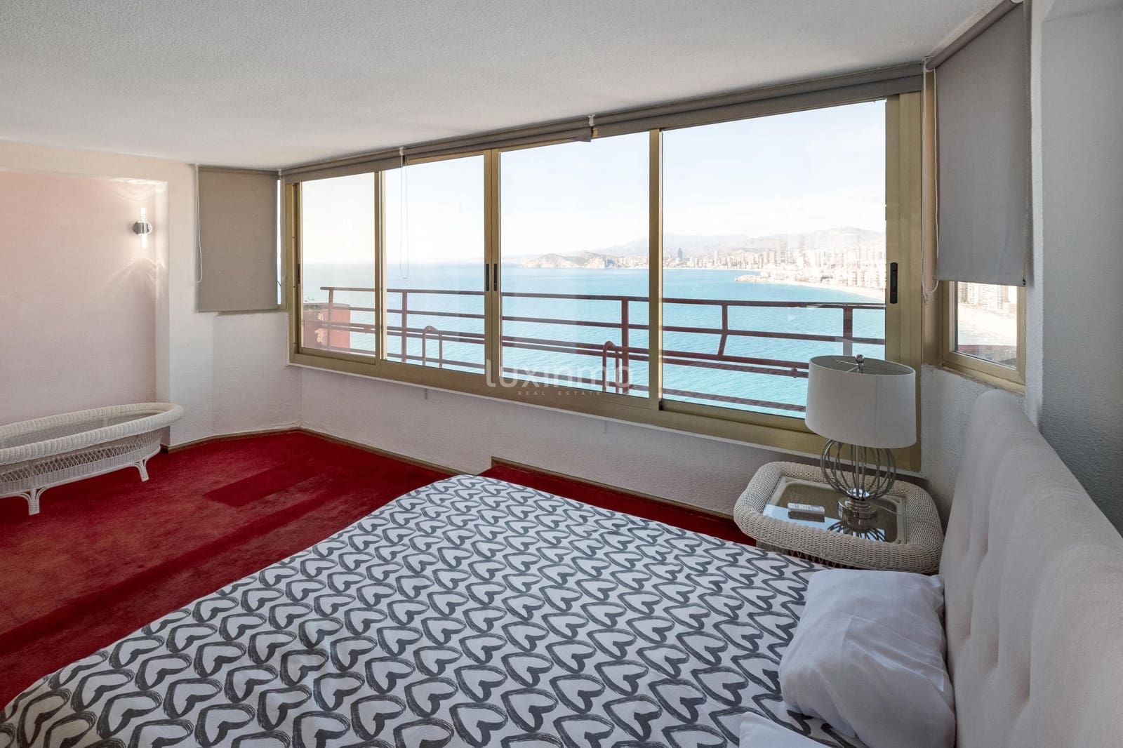 4 quarto Apartamento para venda em Benidorm com piscina garagem - 799 000 € (Ref: 10079303)