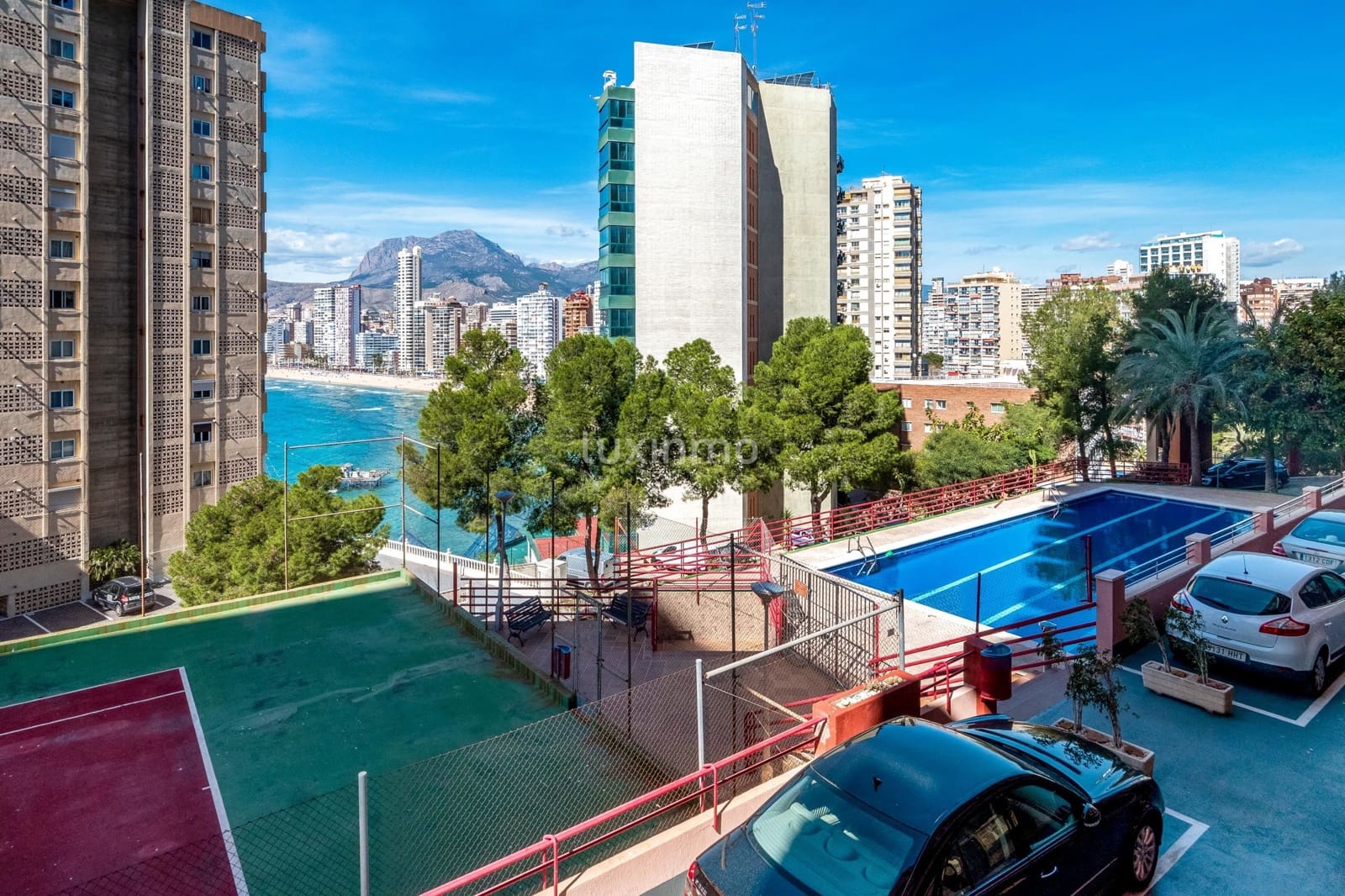 4 quarto Apartamento para venda em Benidorm com piscina garagem - 799 000 € (Ref: 10079303)