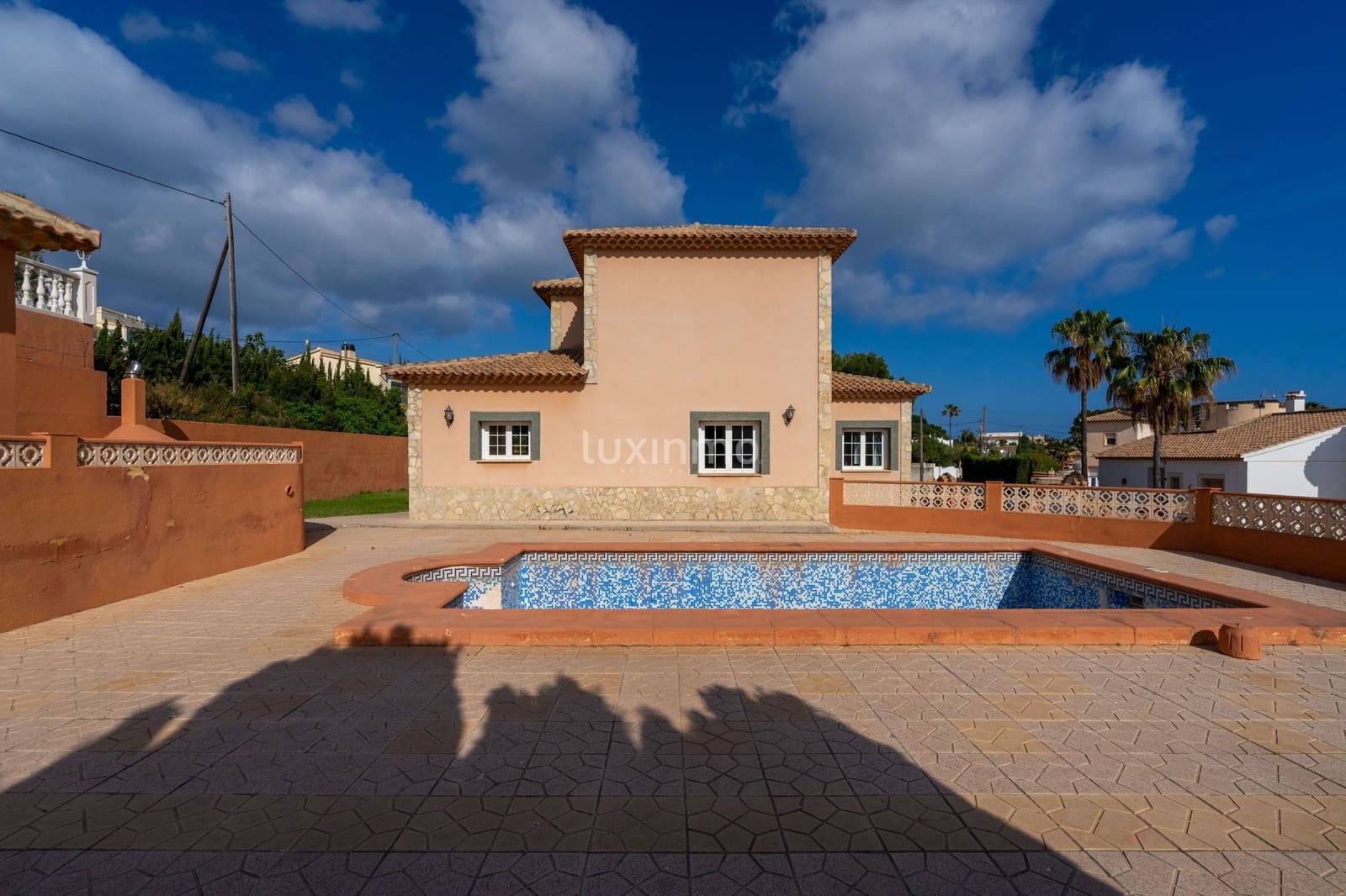 Chalet de 5 habitaciones en Calpe / Calp en venta con piscina garaje - 725.000 € (Ref: 10079307)