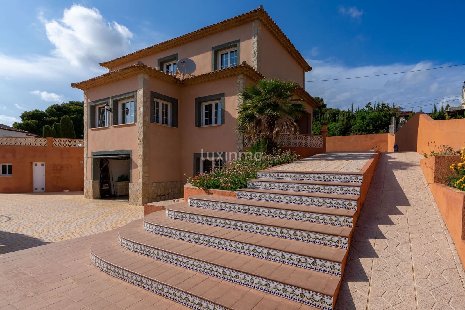 Chalet de 5 habitaciones en Calpe / Calp en venta con piscina garaje - 725.000 € (Ref: 10079307)