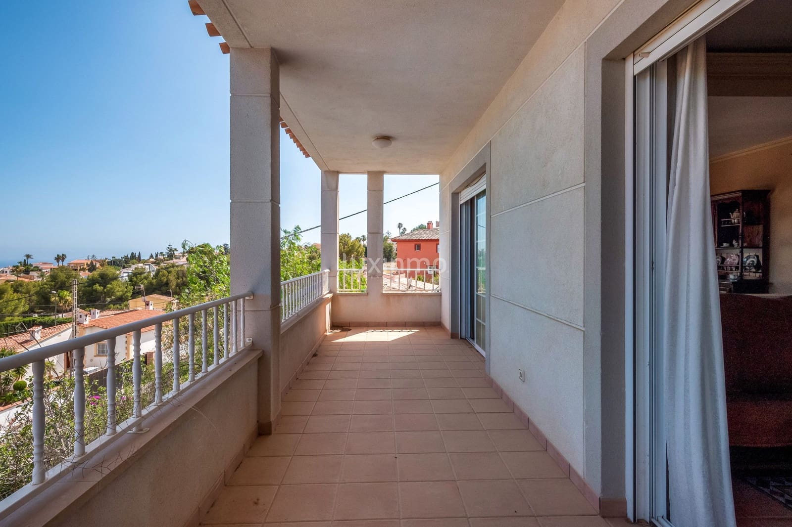 5 Zimmer Villa zu verkaufen in La Nucia mit Pool Garage - 510.000 € (Ref: 10079308)