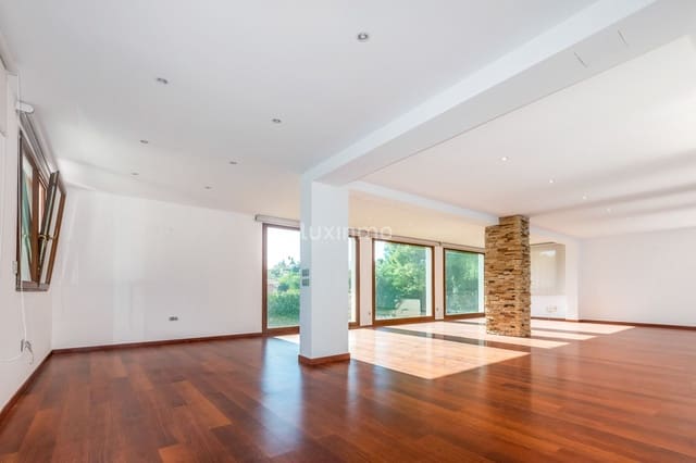4 bedroom Villa for sale in La Nucia Pueblo  , La Nucia with garage - € 950,000 (Ref: 10079309)