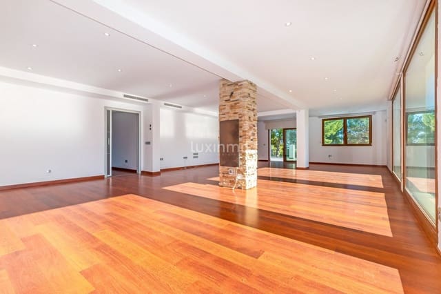 4 bedroom Villa for sale in La Nucia Pueblo  , La Nucia with garage - € 950,000 (Ref: 10079309)