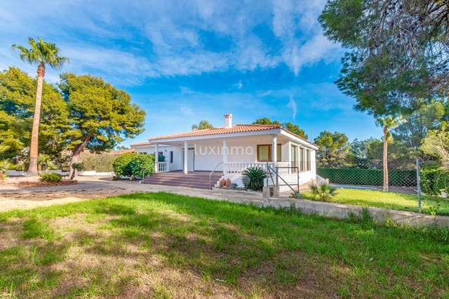 4 bedroom Villa for sale in La Nucia Pueblo  , La Nucia with garage - € 950,000 (Ref: 10079309)