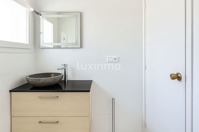 Chalet de 6 habitaciones en Calpe / Calp en venta con piscina garaje - 950.000 € (Ref: 10079315)